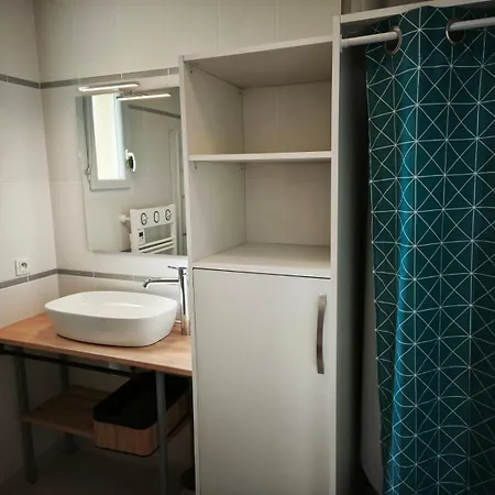 Sweet Omaha Maison Bien Equipee, Poele A Granules, Chiens Bienvenus, Avec Jardin Clos Belle Terrasse Amenagee, 4 Dont 2 Au Rdc, 2 Wc, Parking Privatif 2 Kms D'omaha Beach, 5 Mn En Voiture Superette, Proche Port En Bessin Et Bayeux Prázdninový dům