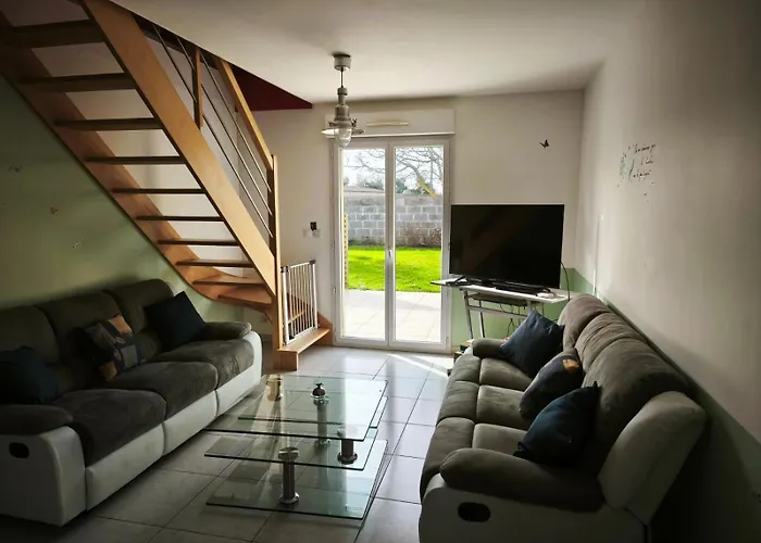 Sweet Omaha Maison Spacieuse Avec Jardin Clos Belle Terrasse 4 2 Sdb 2 Wc Parking Privatif 2 Kms D'omaha Beach, 5 Mn En Voiture Superette, Proche Port En Bessin