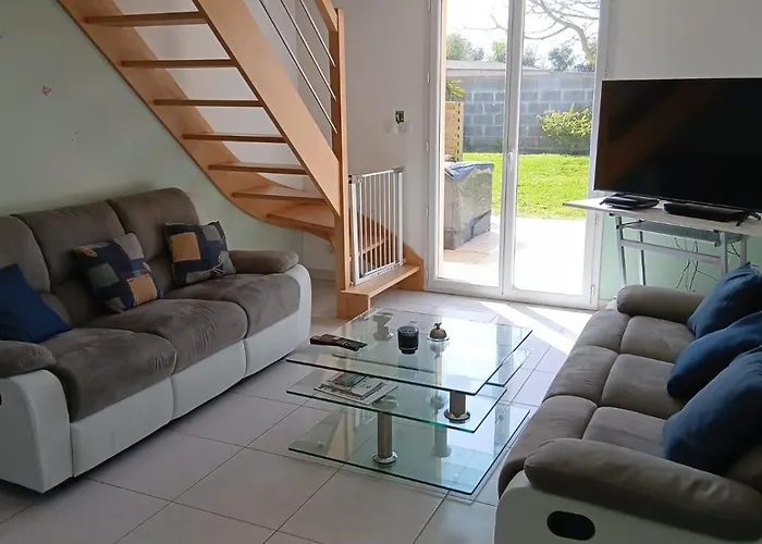 Sweet Omaha Maison Spacieuse Avec Jardin Clos Belle Terrasse 4 2 Sdb 2 Wc Parking Privatif 2 Kms D'omaha Beach, 5 Mn En Voiture Superette, Proche Port En Bessin Saint-Laurent-sur-Mer