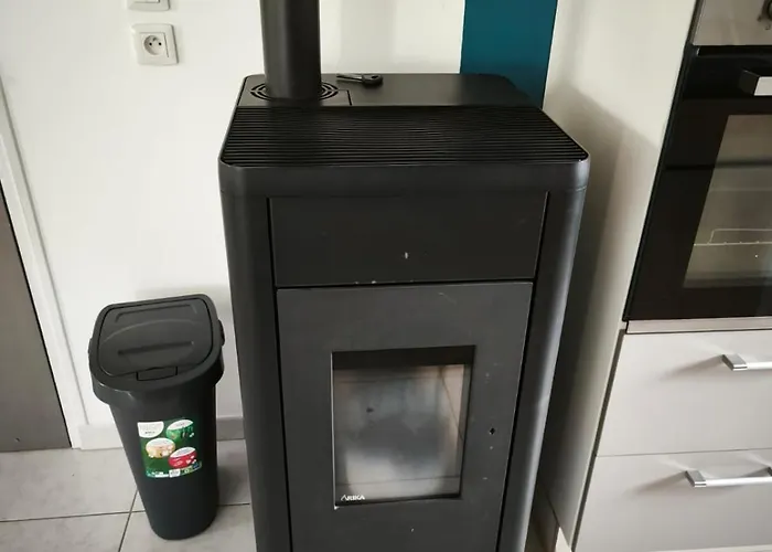 Sweet Omaha Maison Spacieuse Avec Jardin Clos Belle Terrasse 4 2 Sdb 2 Wc Parking Privatif 2 Kms D'omaha Beach, 5 Mn En Voiture Superette, Proche Port En Bessin Tatil Evi Saint-Laurent-sur-Mer