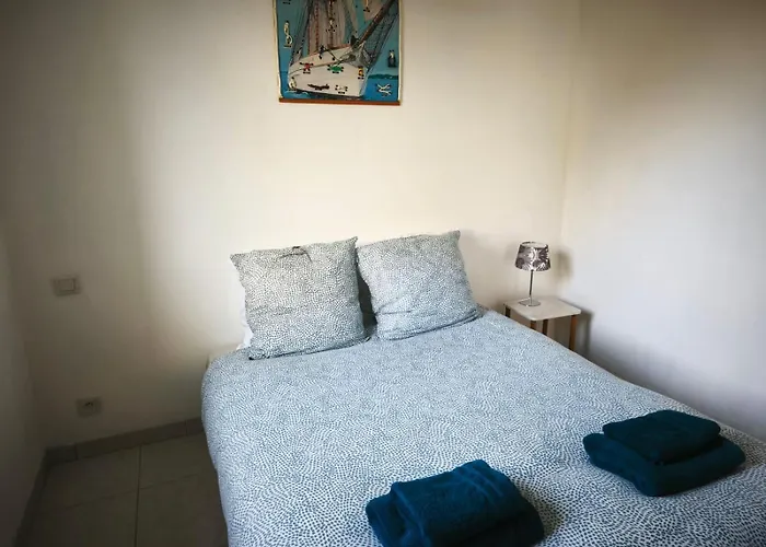 Sweet Omaha Maison Spacieuse Avec Jardin Clos Belle Terrasse 4 2 Sdb 2 Wc Parking Privatif 2 Kms D'omaha Beach, 5 Mn En Voiture Superette, Proche Port En Bessin * Saint-Laurent-sur-Mer