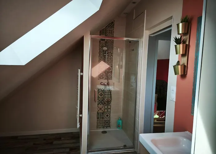 Sweet Omaha Maison Spacieuse Avec Jardin Clos Belle Terrasse 4 2 Sdb 2 Wc Parking Privatif 2 Kms D'omaha Beach, 5 Mn En Voiture Superette, Proche Port En Bessin