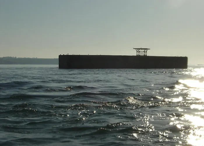 Sweet Omaha Maison Spacieuse Avec Jardin Clos Belle Terrasse 4 2 Sdb 2 Wc Parking Privatif 2 Kms D'omaha Beach, 5 Mn En Voiture Superette, Proche Port En Bessin *